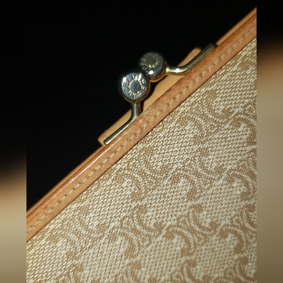 Vintage Celine Macadam Triomphe Light Beige Long Leather Checkbook Wallet - Picture 5 of 11